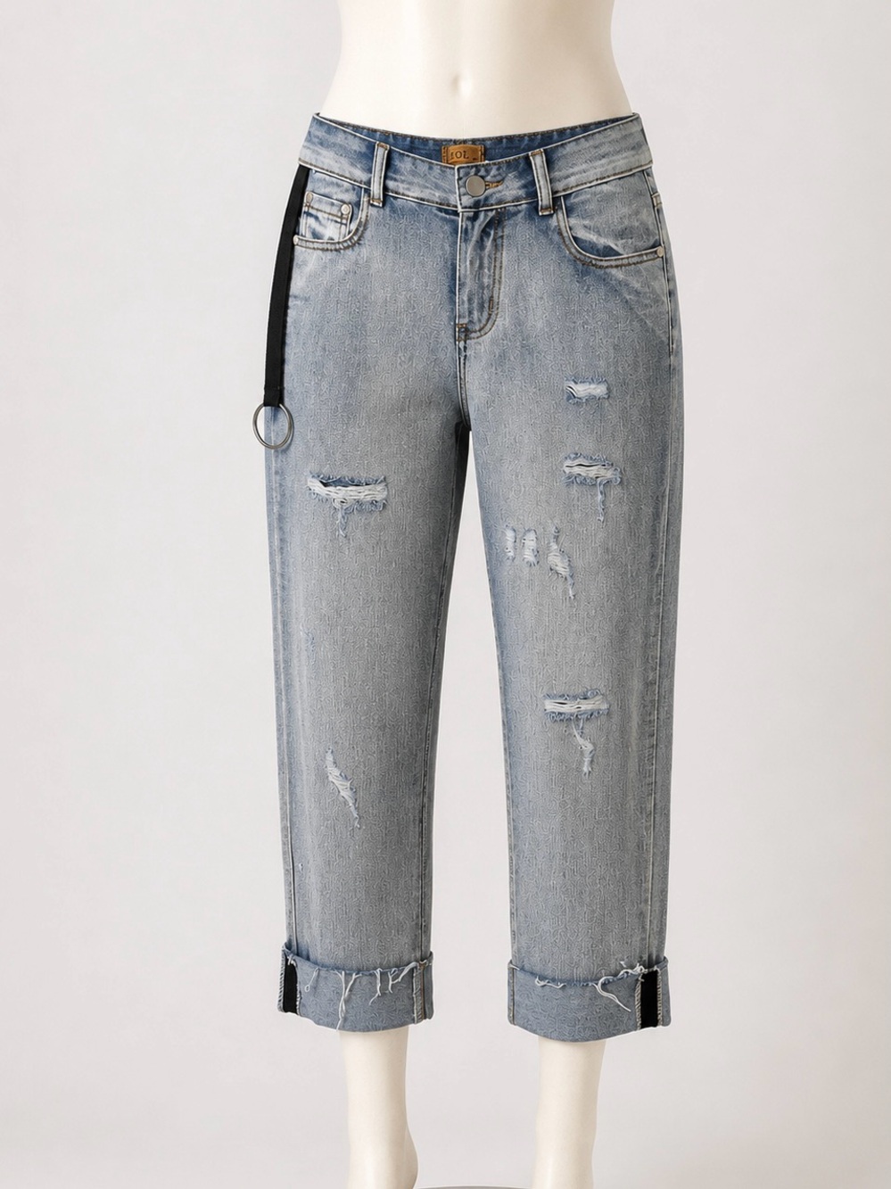 New POL Premium Denim Distressed Boyfriend Cropped Jeans Light Wash O-Ring Belt